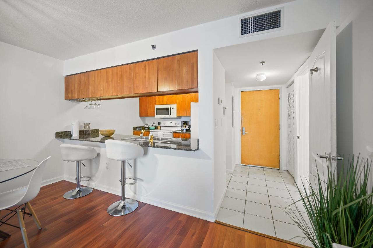 Luxurious 1Br High Rise Condo Brickell-Free Parking Miami Luaran gambar