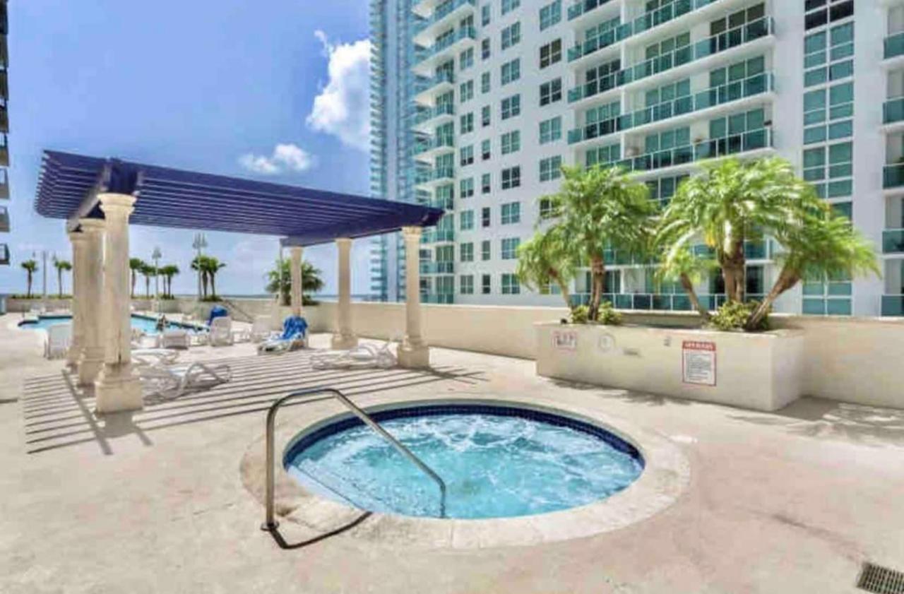 Luxurious 1Br High Rise Condo Brickell-Free Parking Miami Luaran gambar