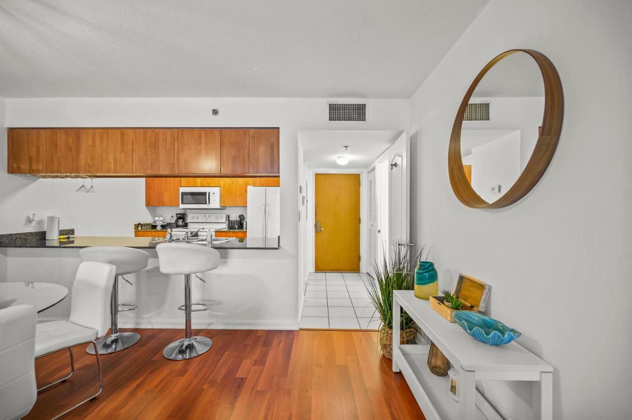 Luxurious 1Br High Rise Condo Brickell-Free Parking Miami Luaran gambar