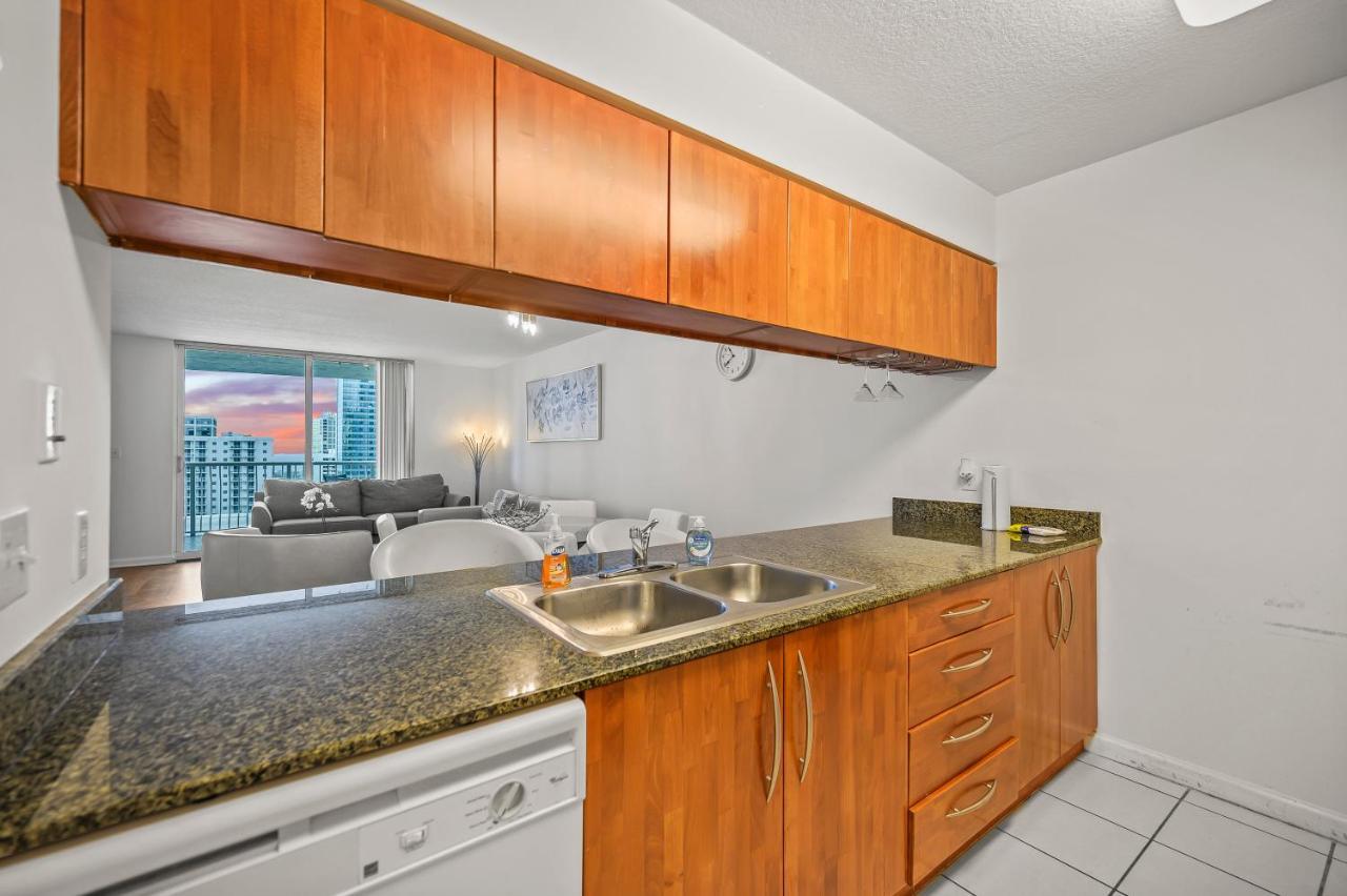 Luxurious 1Br High Rise Condo Brickell-Free Parking Miami Luaran gambar